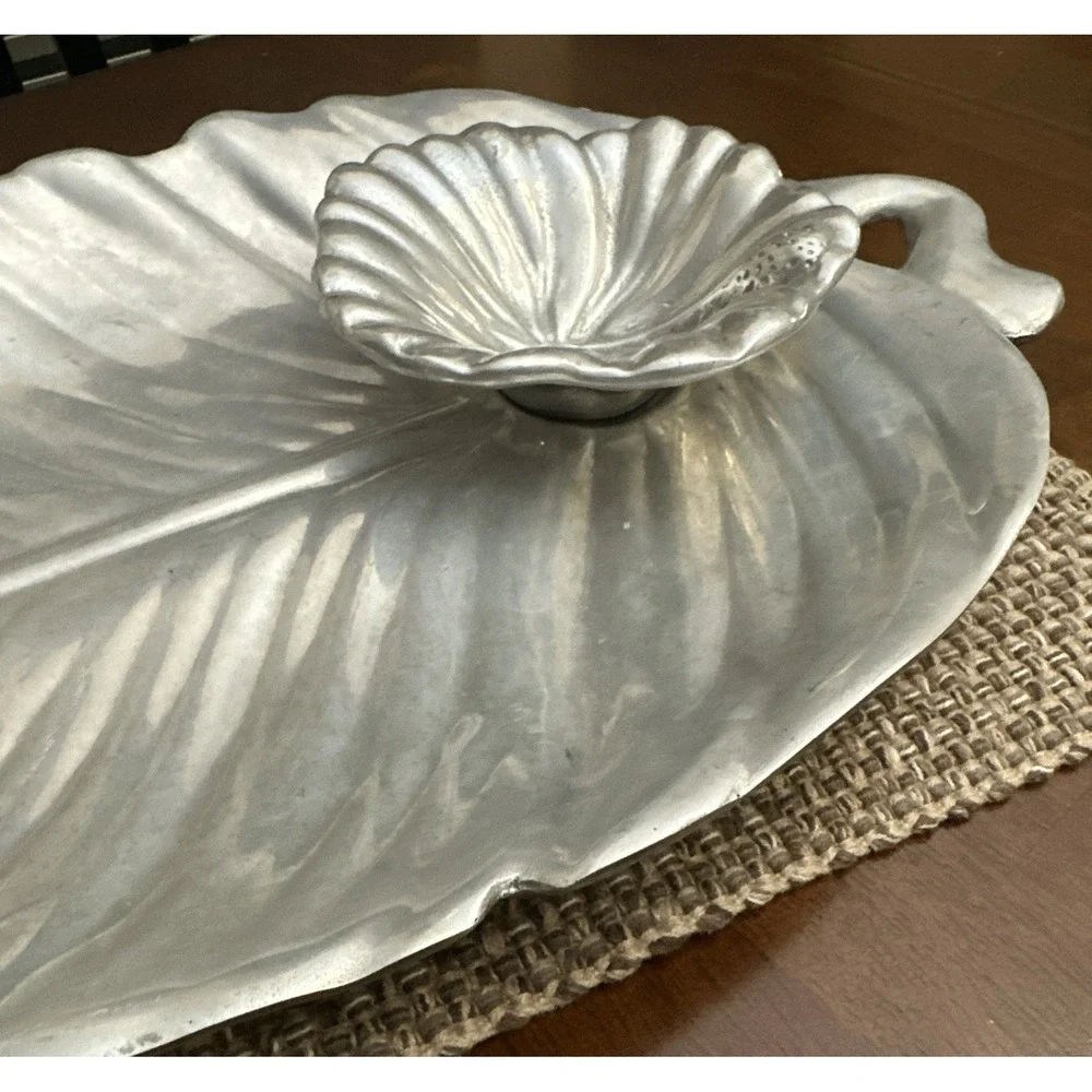Leaf Shape Serving Tray Chip & Dip‎ Platter Decorative Aluminum Metal 2 Piece